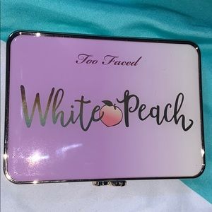 Too Faced White Peach Eyeshadow Palette